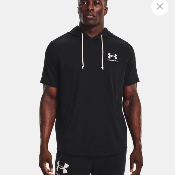 Under Armour Men's Lightweight Short-Sleeve HeatGear Hoodie - Picture 1 of 17